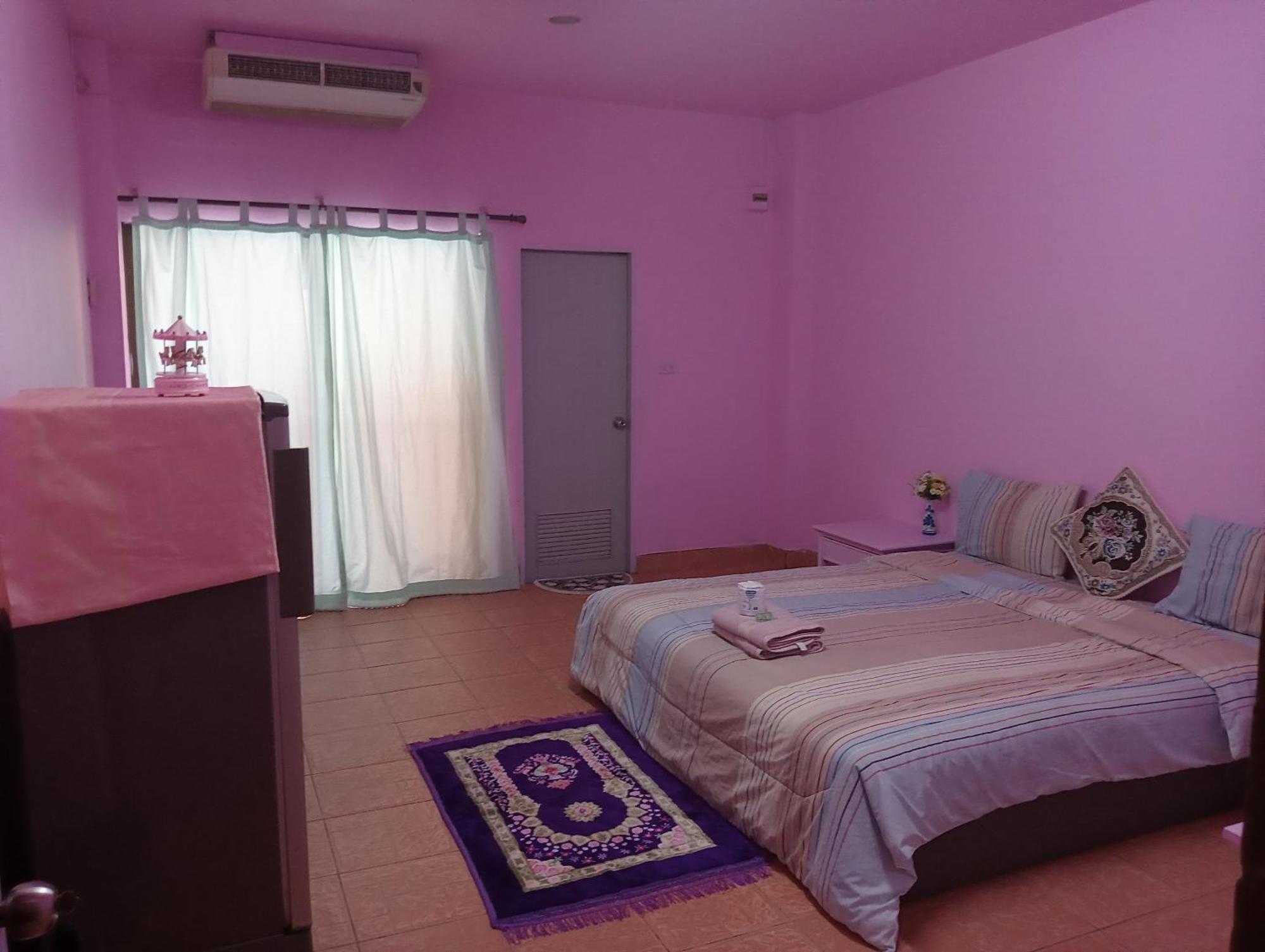 Pattaya Inn By Thai Smile Exterior photo